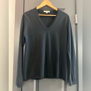 Burberry London 100% wool V-neck sweater Sz XL